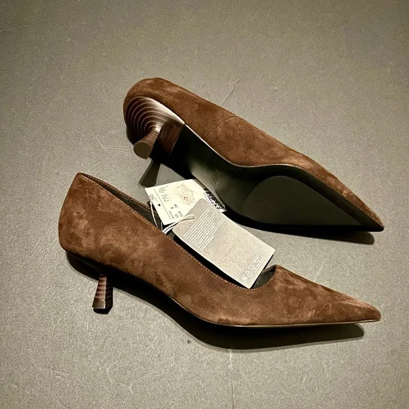 H & M Kitten Heels. Leather pumps brown suede. New - Picture 2 of 8